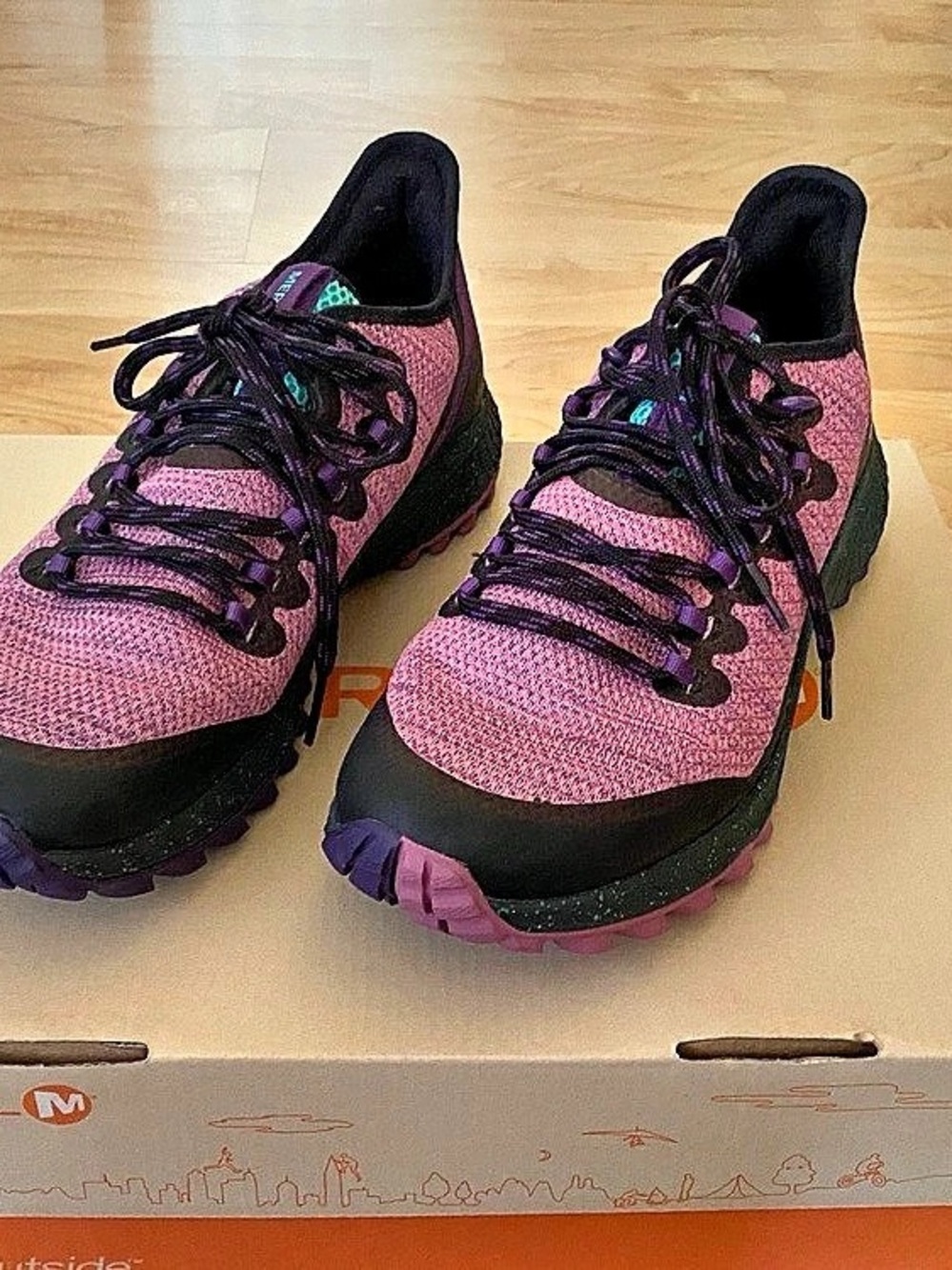 Merrell Bravada Women's Purple & Black hiking/ Walking Shoes US 7.5